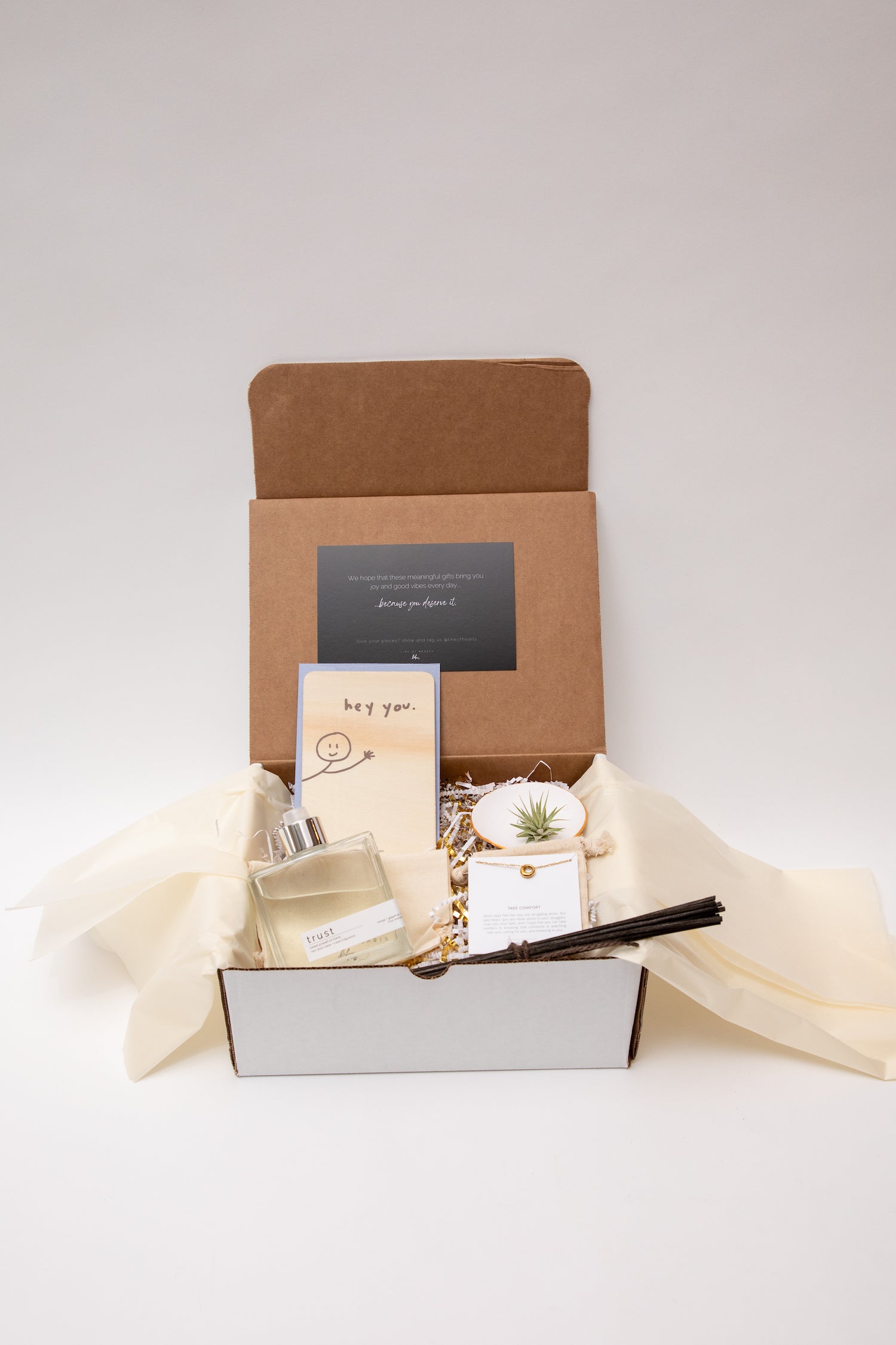 Hello – Link of Hearts